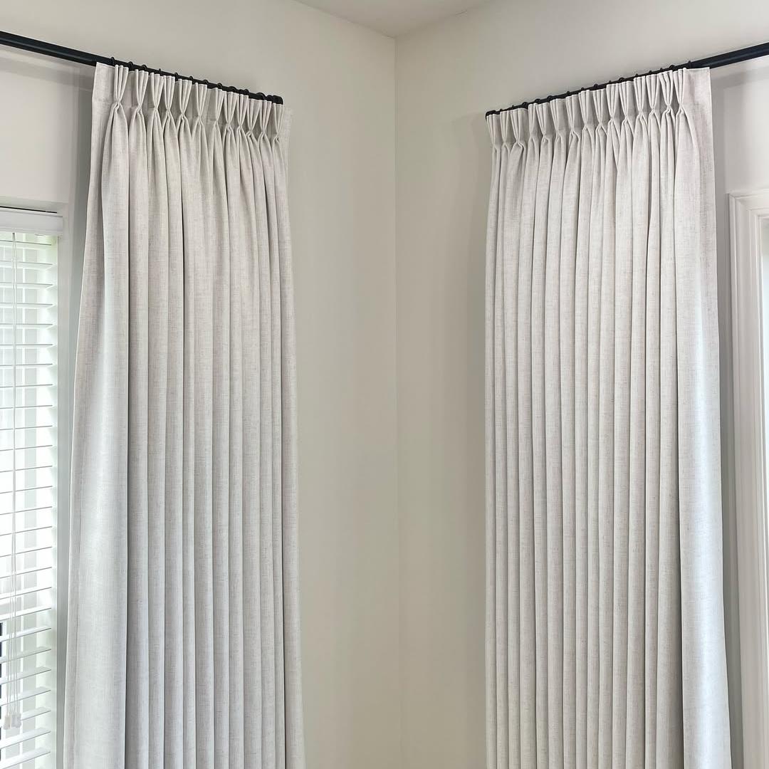 Sia Linen Curtains & Drapes French Pleated