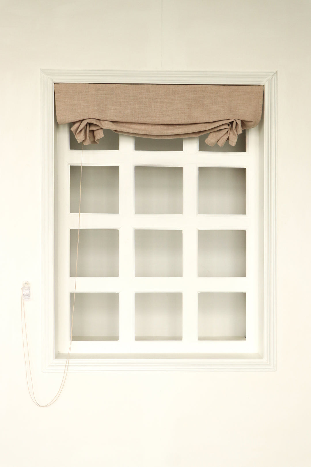 Joy Linen Roman Blinds & Shades Cord Lift | Swag