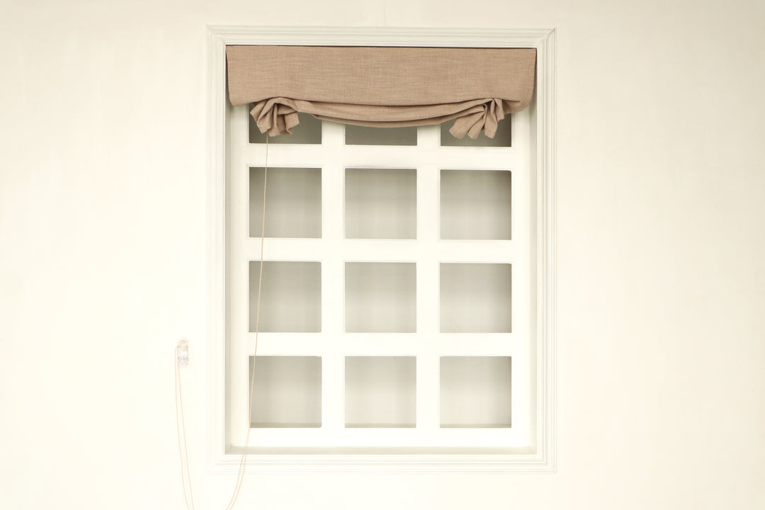 Kay Linen Roman Blinds & Shades Cord Lift | Swag